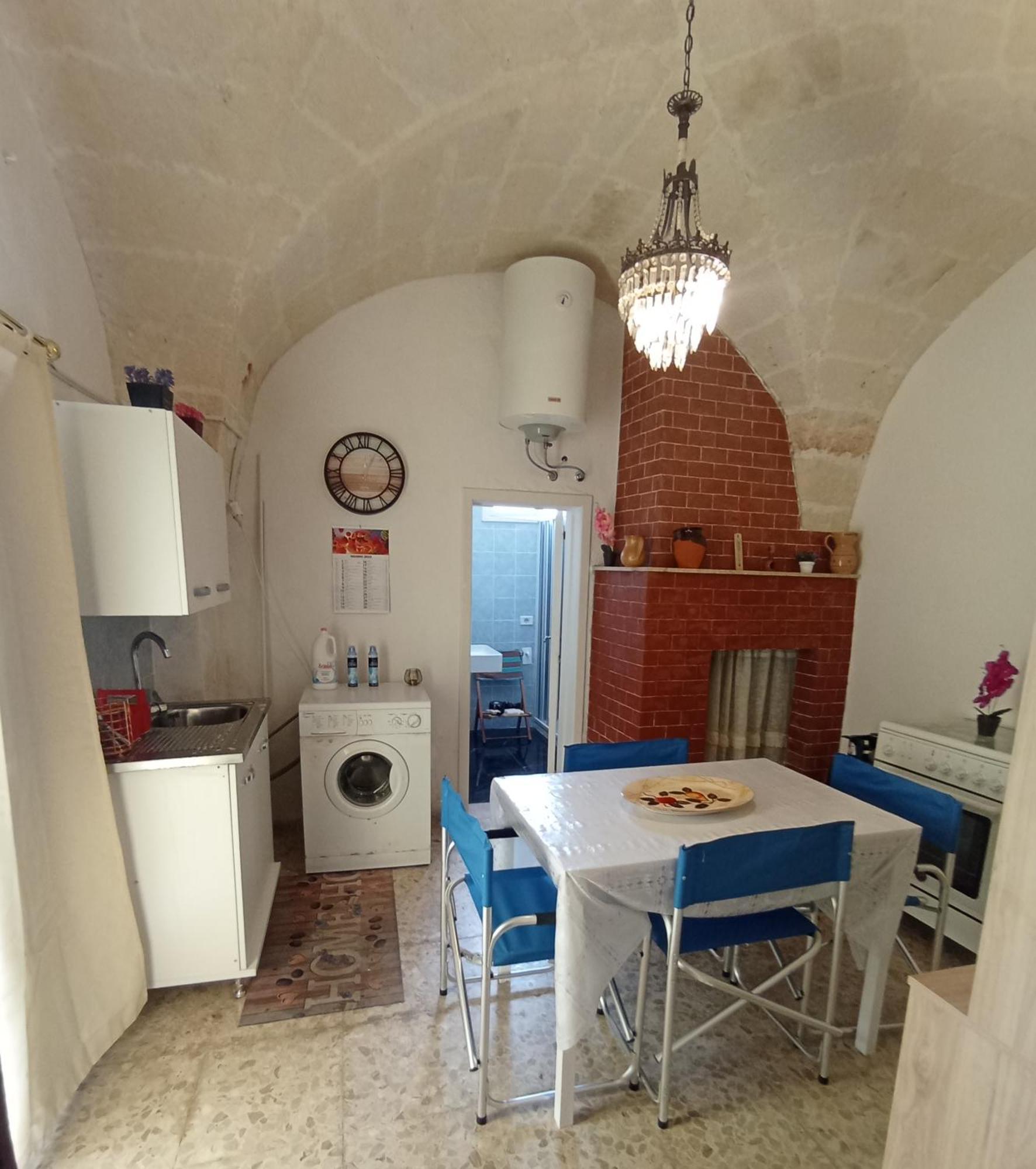 Casa Vacanza Nonna Emma Villa Lizzano  Luaran gambar